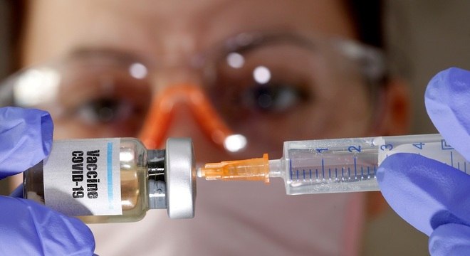 Covid-19: teste da vacina da Pfizer será aberto à população no país