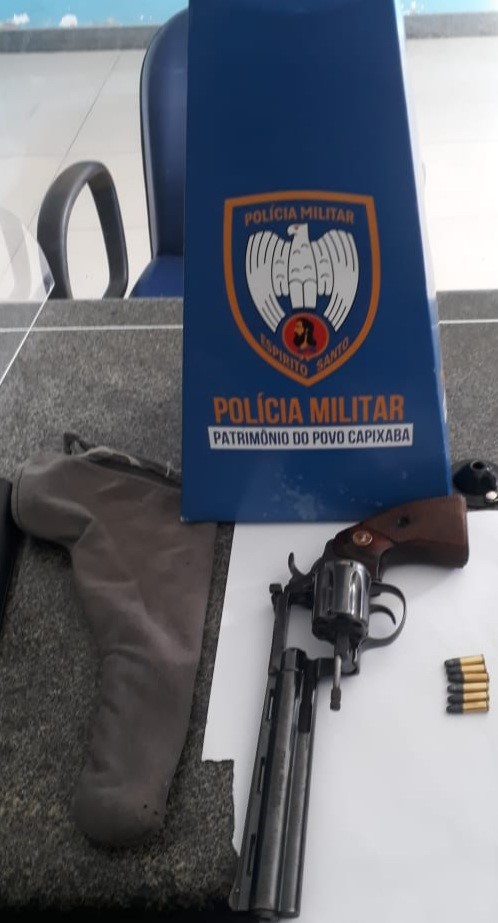 Polícia Militar apreende arma de fogo em Marataízes