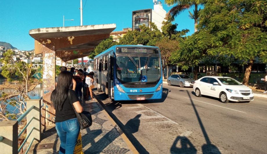 Oito linhas de ônibus passam a contar com mais horários