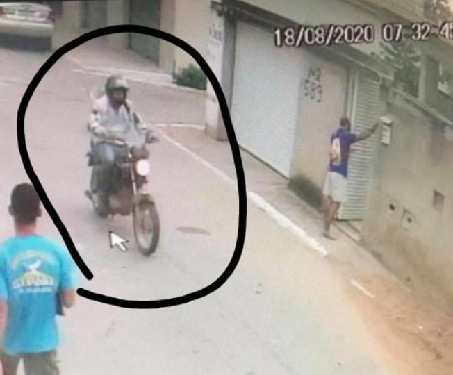 Mulheres de Marataízes/ES e Itapemirim/ES estão aterrorizadas com maníaco em moto (Leia os relatos)