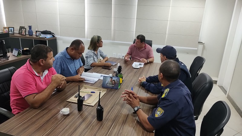 Prefeito de Marataízes reforça medidas de segurança