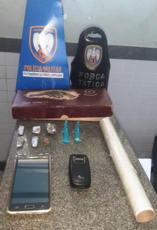 Homem é detido com drogas em Itapemirim/ES