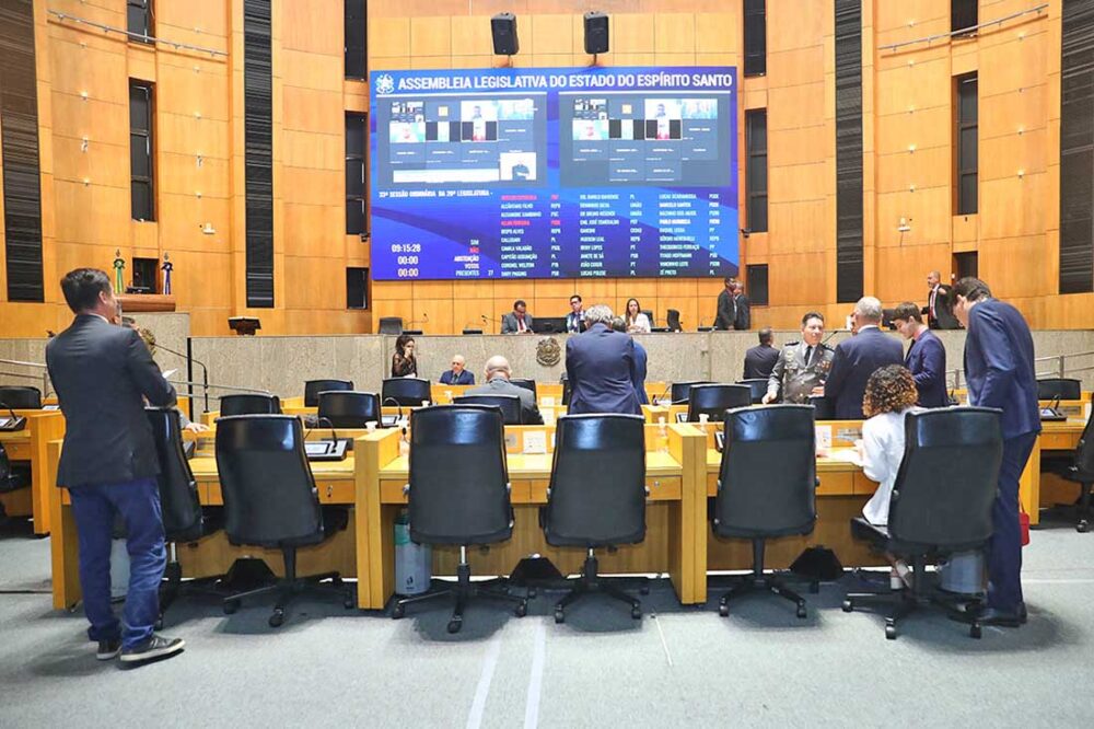 Aprovado novo vale-alimentação de R$ 600 para servidor do Executivo