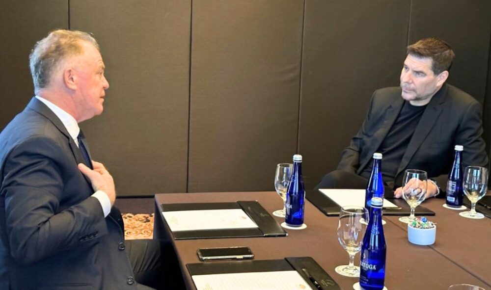 Governador se reúne com executivo da plataforma Shein na América Latina