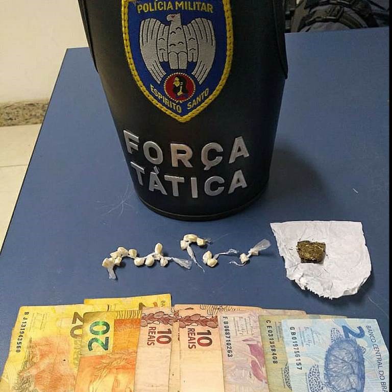 PM detém homem com mandado de prisão em aberto e apreende droga em Guaçuí