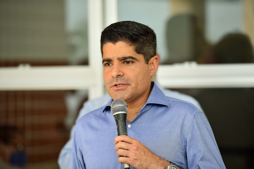 ACM NETO AMEAÇA POPULAÇÃO E DIZ QUE PODE FECHAR CIDADE DE SALVADOR