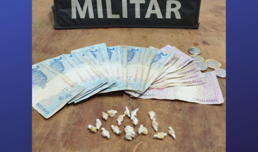 Adolescente de 14 anos esconde droga na boca para tentar escapar de policiais