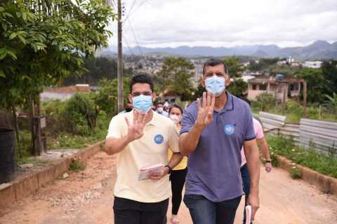 Victor Coelho segue campanha com visita ao Campo Leopoldina e Basileia