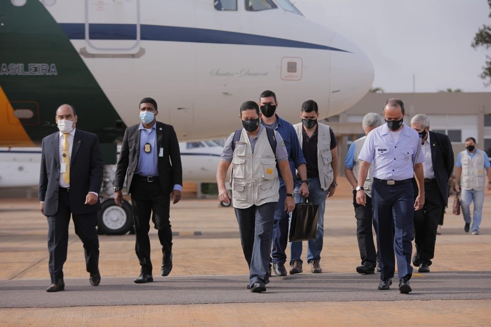 Mourão inicia viagem com embaixadores à Amazônia: “Não há o que esconder”