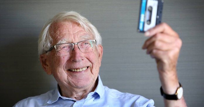 Lou Ottens, inventor da fita K7, morre aos 94 anos