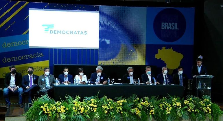 Fusão de PSL e DEM, União Brasil protocola pedido de registro no TSE