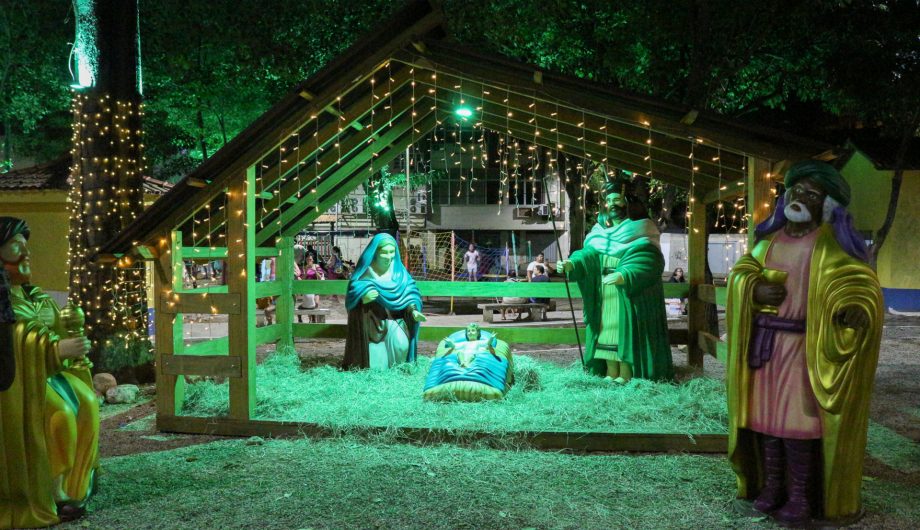 Decoração de Natal, na Praça de Fátima, segue até a próxima segunda (15)