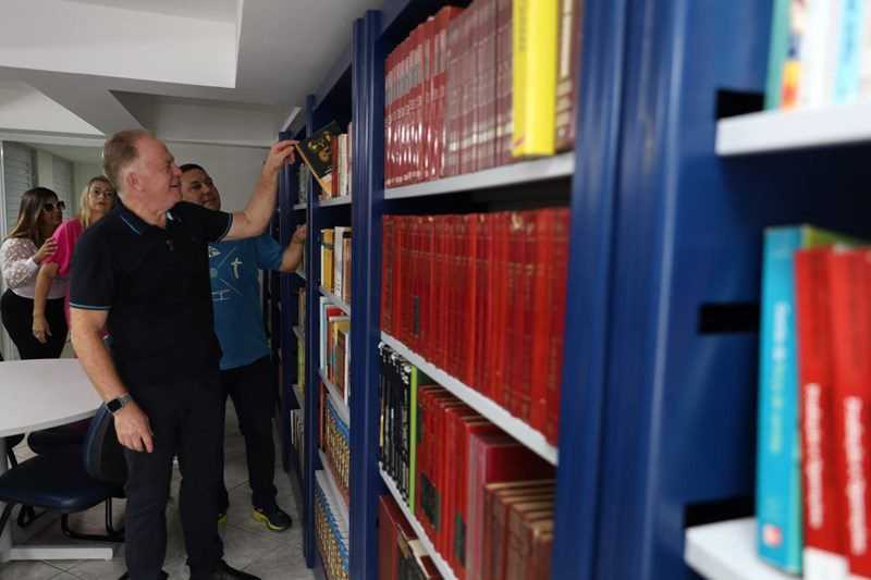 Governo inaugura o novo Centro Estadual de Educação Técnica
