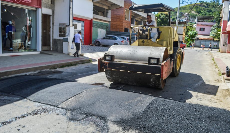 Bairros de Cachoeiro recebem redutores de velocidade