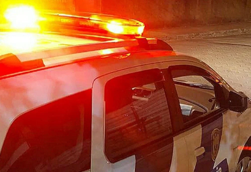 Homem é encontrado morto no meio de estrada