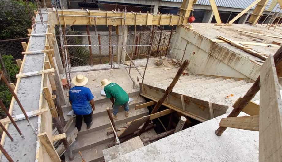 Escolas recebem obras de reforma e ampliação de quase R$ 8 milhões
