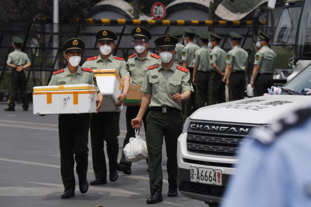 Onze bairros de Pequim bloqueados devido 2ª onda de coronavírus
