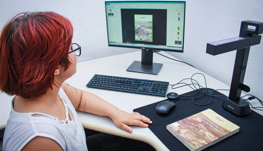 Digitalização do acervo da Biblioteca Municipal de Cachoeiro avança
