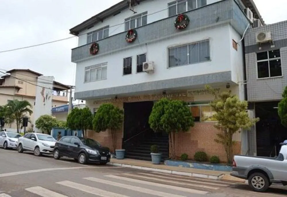 Prefeitura suspende concurso para ajustes no edital