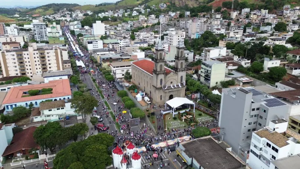 Imagens de drone revelam a grandiosidade da Festa de Corpus Christi