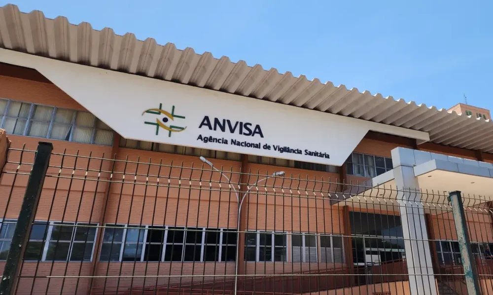 Anvisa determina apreensão de azeite e suplemento alimentar