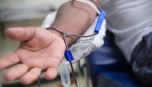 Estoque de sangue do Hospital Evangélico entra em estado crítico