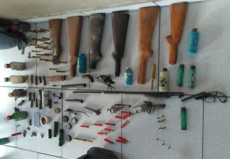 Quadrilha presa com grande quantidade de armas e munições em Jerônimo Monteiro