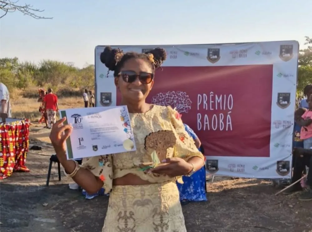 Sul capixaba é homenageada em Angola durante a 10ª edição do Prêmio Baobá