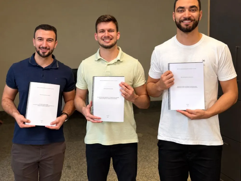 Seminaristas de Cachoeiro concluem etapa dos estudos com entrega de TCCs