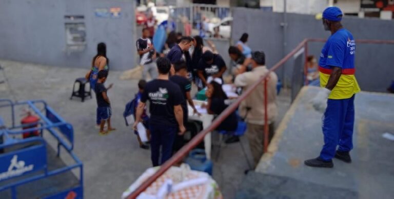 Cufa Cachoeiro distribuiu recarga de botijas a 150 famílias do bairro Zumbi