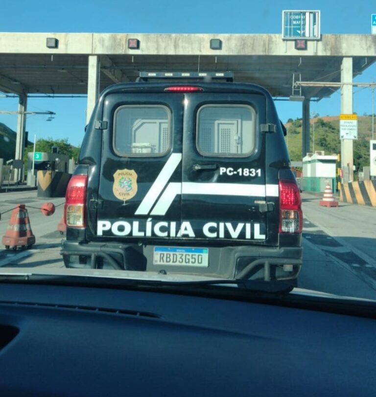 Suspeito de roubo após ameaça com faca é preso pela polícia