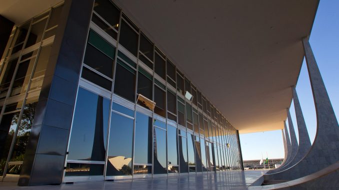 Apesar da pandemia, STF entra em recesso nesta quinta