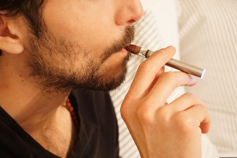 Cigarro eletrônico