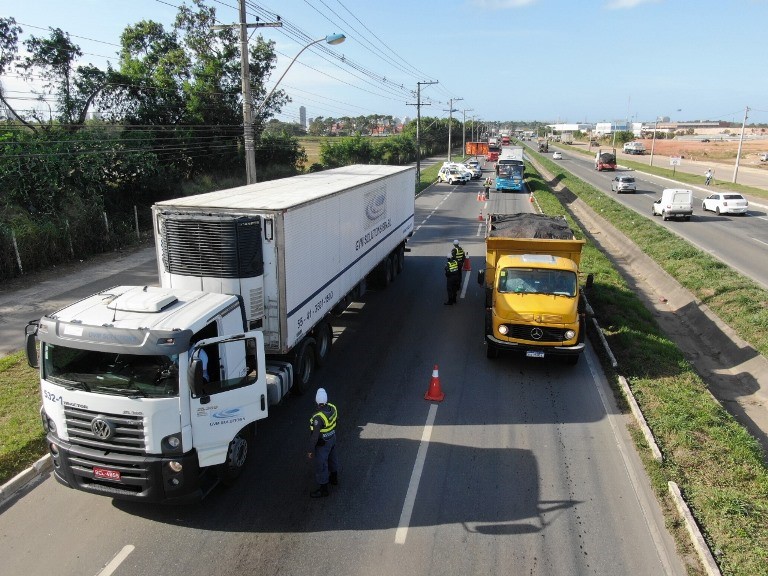 BPTran utiliza drone para flagrar infrações de trânsito em operação em Vila Velha
