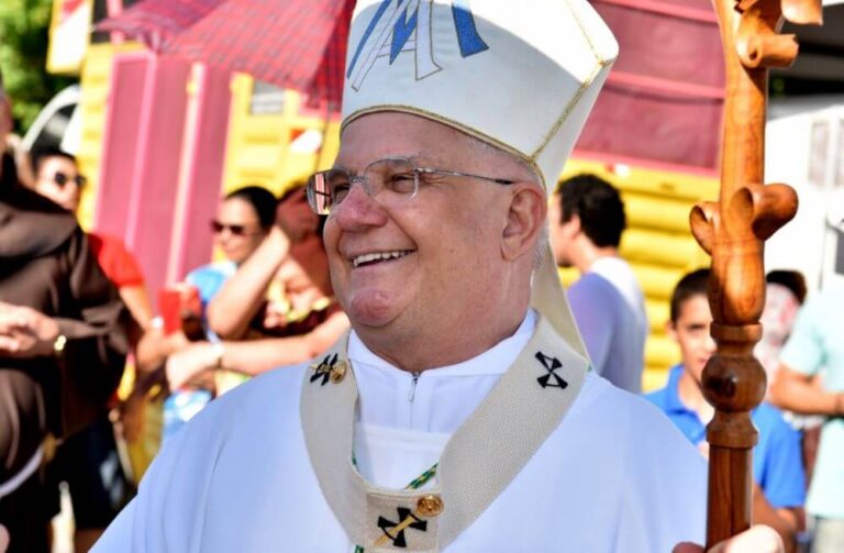 Estado de saúde de Arcebispo Emérito, Dom Luiz Mancilha Vilela, é grave