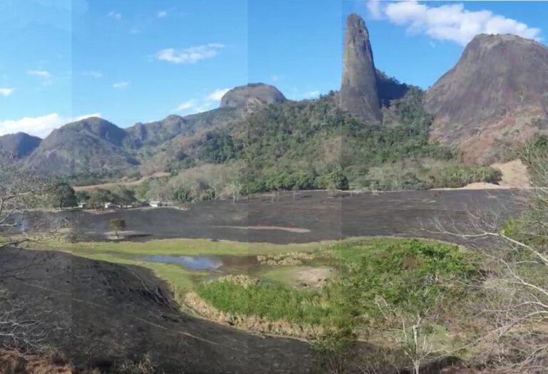 Incêndio atinge região do Pico do Itabira e quase chega à mata