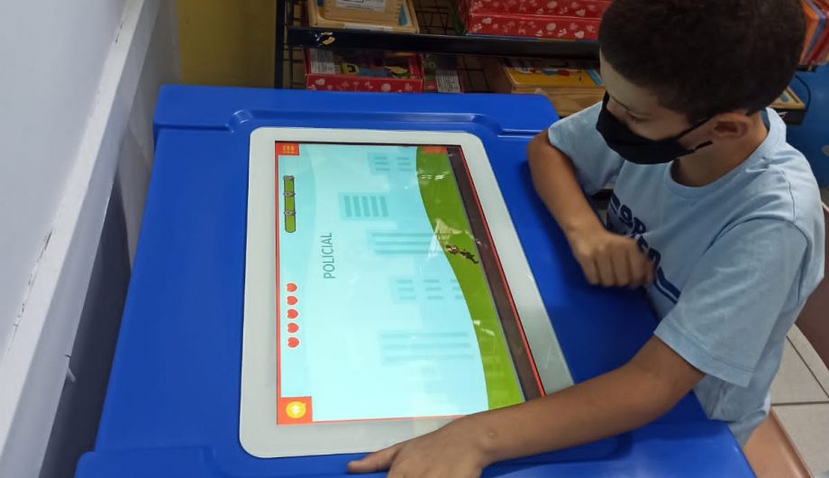 Alunos autistas têm atendimento inclusivo nas escolas municipais de Cachoeiro