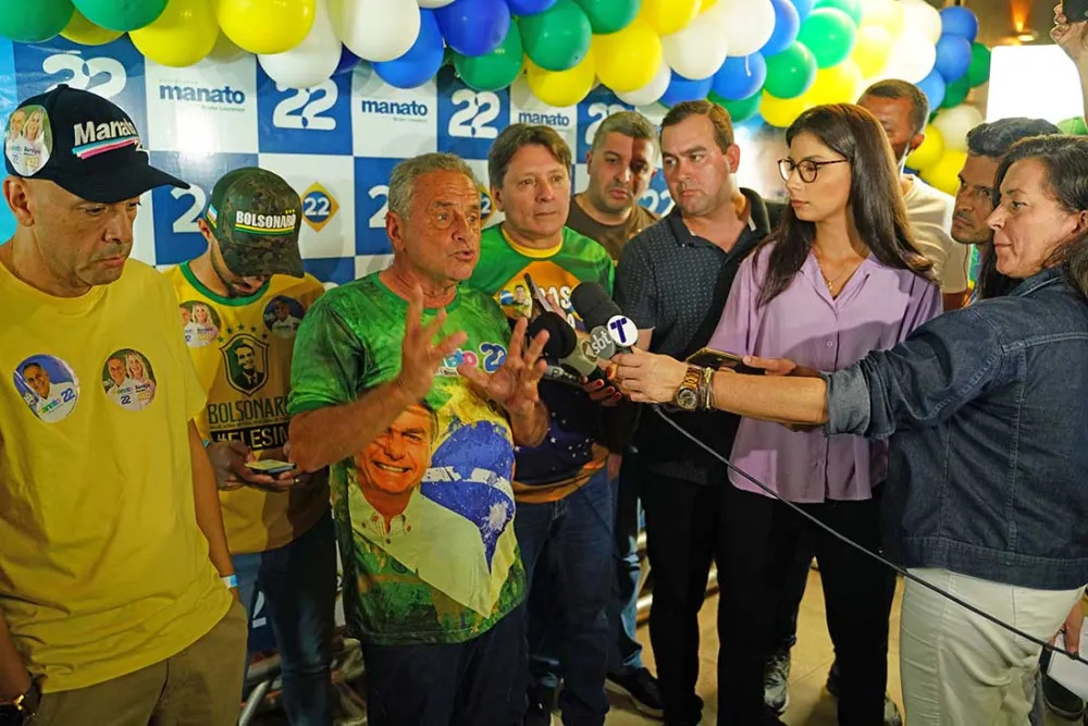 Entrevista com Carlos Manato