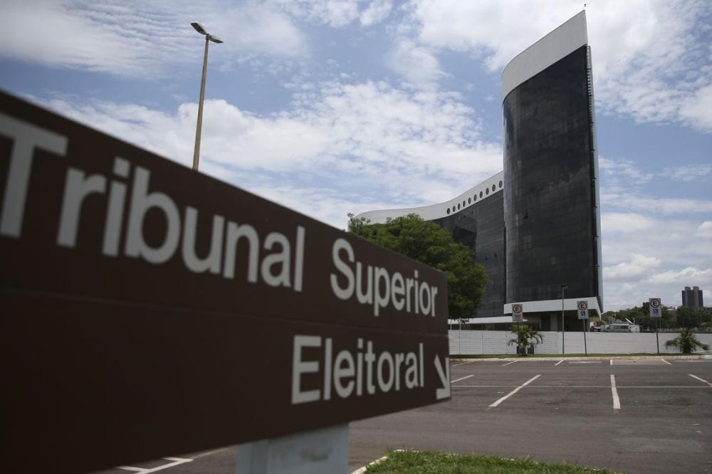 TSE autoriza convenções partidárias virtuais para eleições deste ano