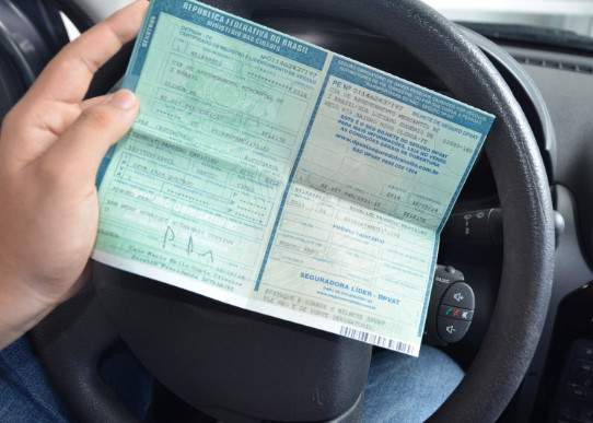 Motoristas vão poder pagar o imposto em até 6x no ES