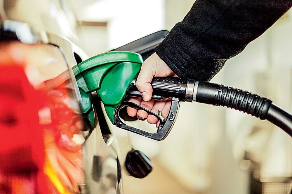 Petrobras anuncia redução de preço na gasolina e diesel